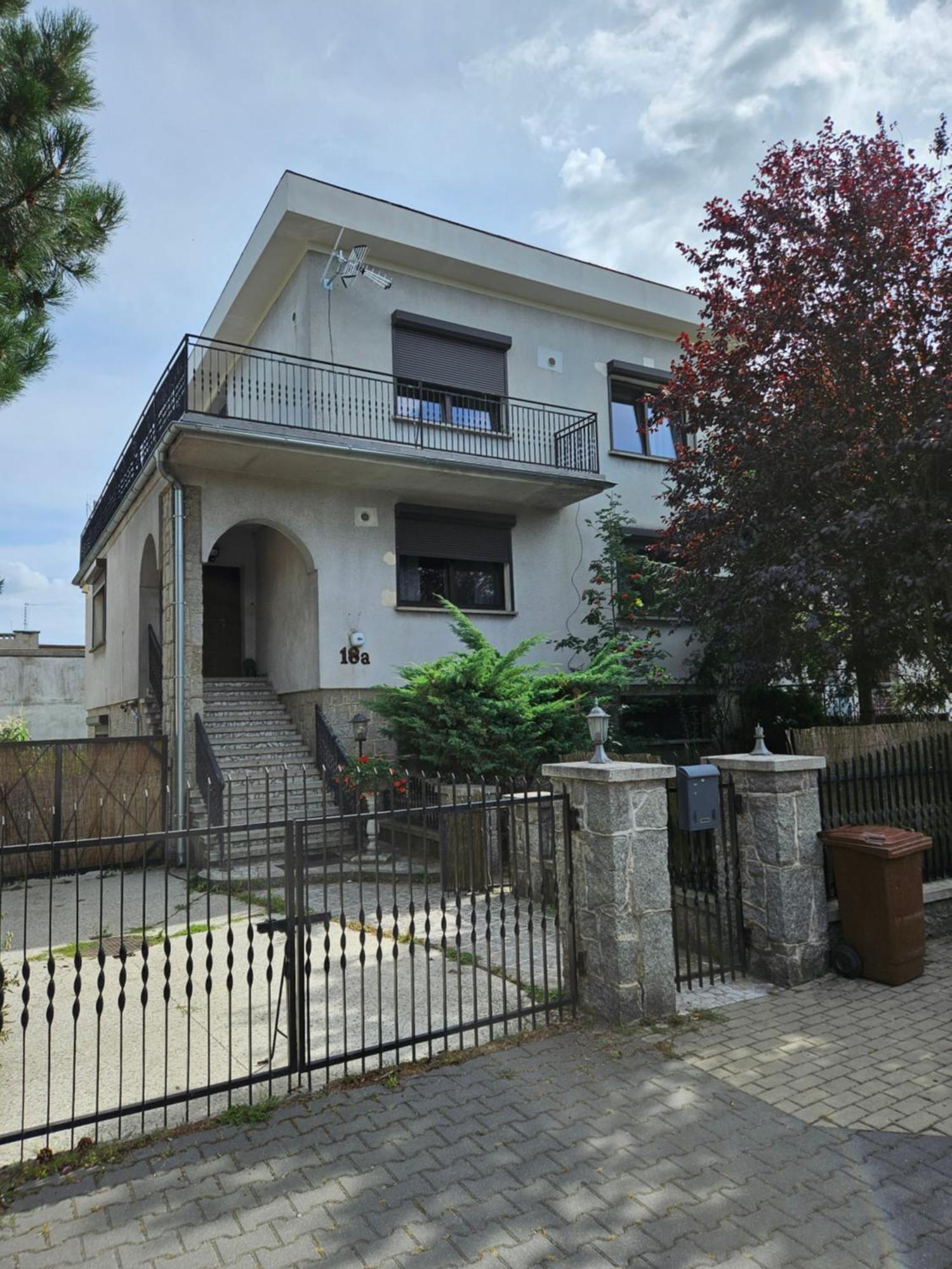 Pokoje Pracownicze Кімнати Для Працівників,Гуртожиток Swarzędz Exteriör bild