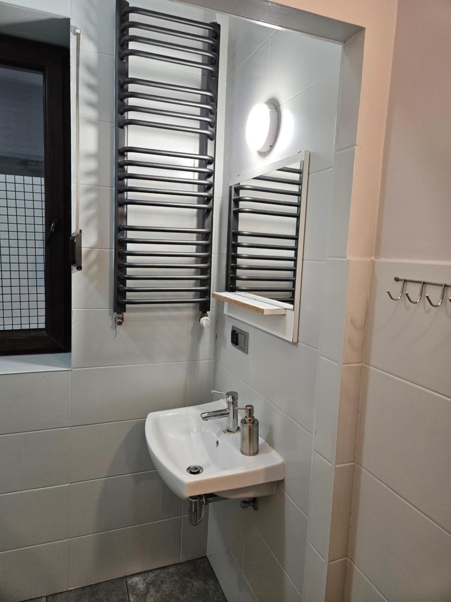 Pokoje Pracownicze Кімнати Для Працівників,Гуртожиток Swarzędz Exteriör bild